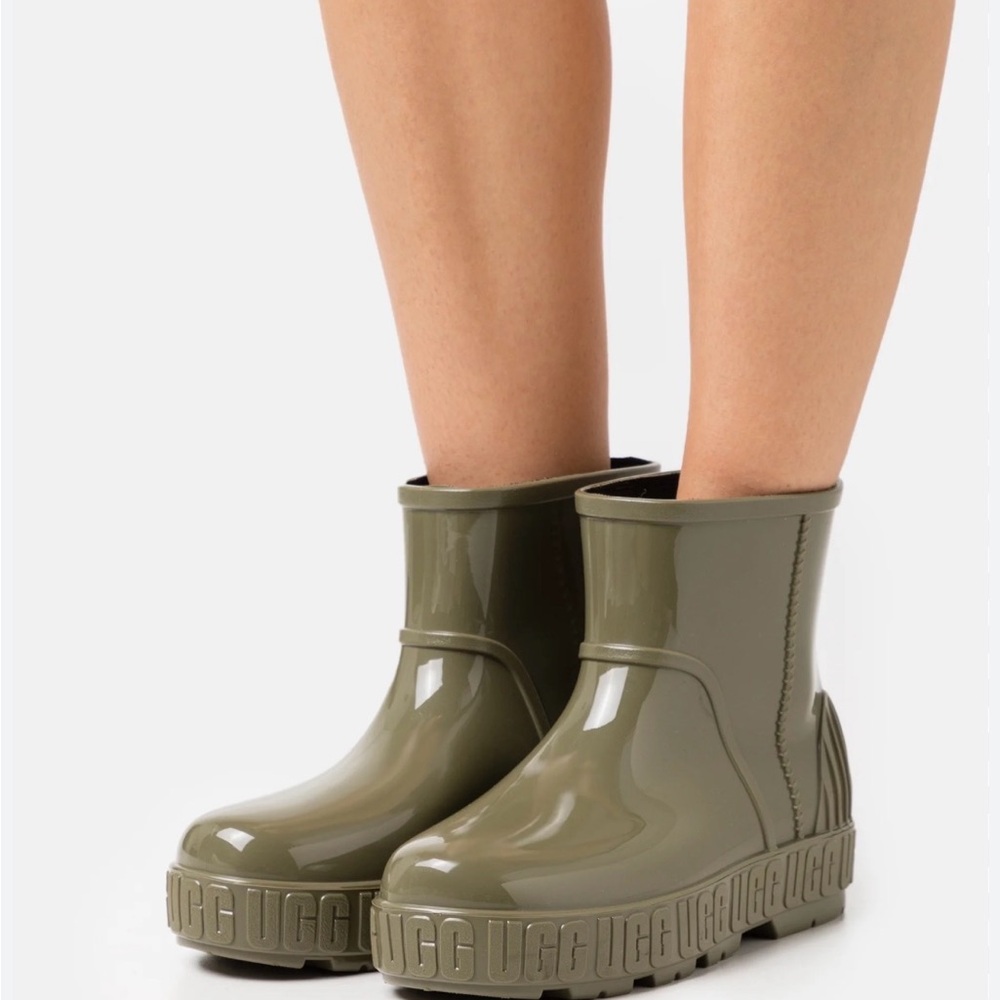 UGG Drizlita Olive Green Short Rain Boots